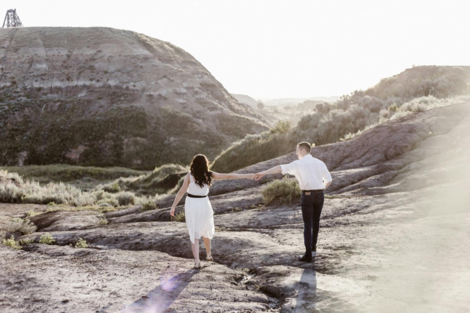 Famiglia che partecipa insieme a un webinar online